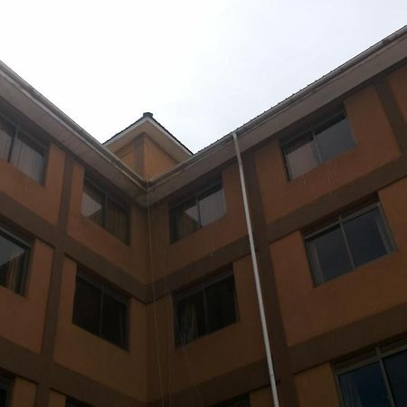 Palema Crown Hotel Gulu Buitenkant foto