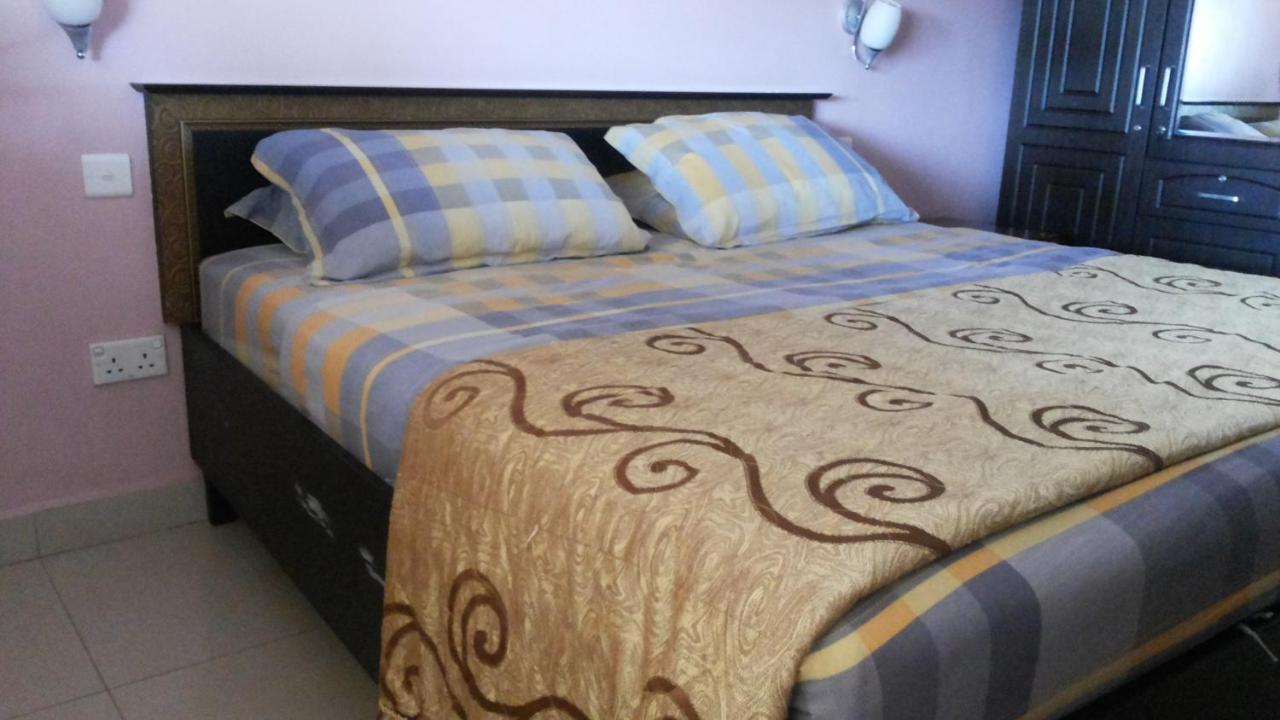 Palema Crown Hotel Gulu Buitenkant foto