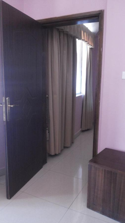 Palema Crown Hotel Gulu Buitenkant foto